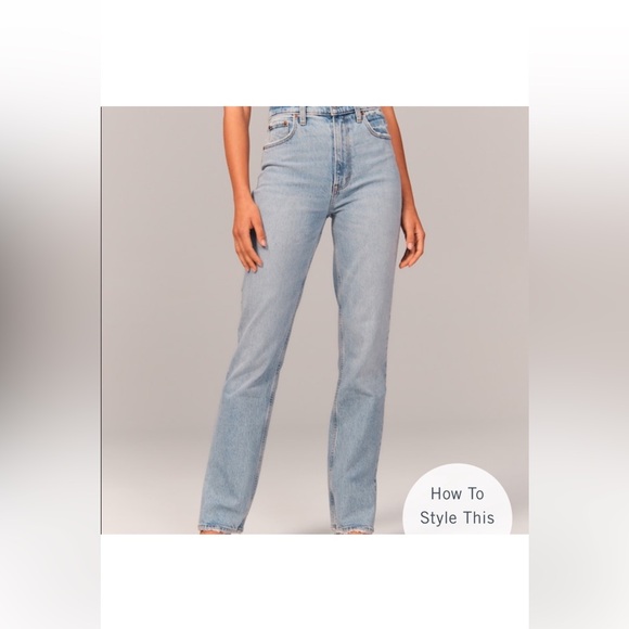 Abercrombie 90’s Straight Ultra High-Rise Jeans with Side Slit
 ➽ a&f - Picture 3 of 6